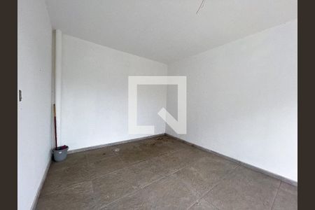Casa à venda com 101m², 2 quartos e 2 vagas Casa à venda com 101m², 2 quartos e 2 vagasGaragem