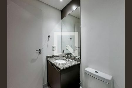 Studio para alugar com 35m², 0 quarto e 1 vaga Studio para alugar com 35m², 0 quarto e 1 vagaBanheiro