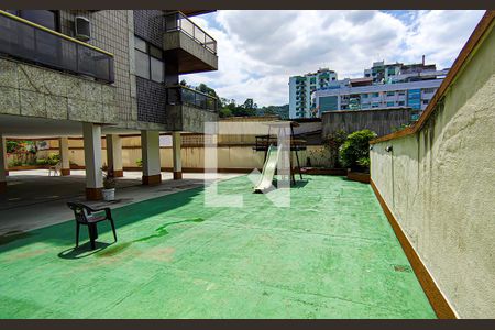 Apartamento à venda com 225m², 4 quartos e 3 vagasarea comum - parquinho