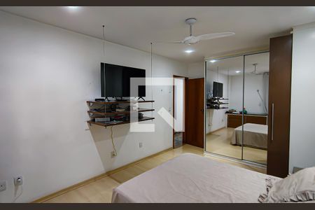 Apartamento à venda com 225m², 4 quartos e 3 vagasquarto 2 - suite