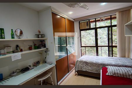 Apartamento à venda com 225m², 4 quartos e 3 vagasquarto 3 - suite