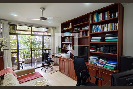 Apartamento à venda com 225m², 4 quartos e 3 vagasquarto 1