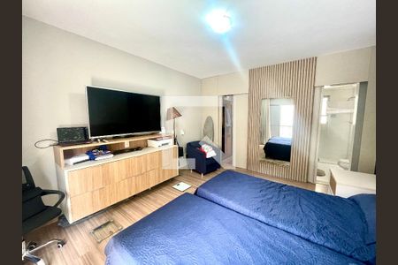Apartamento à venda com 205m², 4 quartos e 2 vagas Apartamento à venda com 205m², 4 quartos e 2 vagasSuíte