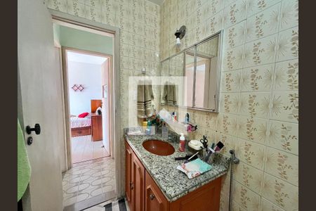 Casa de condomínio à venda com 250m², 3 quartos e 1 vaga Casa de condomínio à venda com 250m², 3 quartos e 1 vagaBanheiro