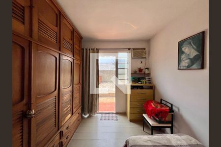 Casa de condomínio à venda com 250m², 3 quartos e 1 vaga Casa de condomínio à venda com 250m², 3 quartos e 1 vagaQuarto 2