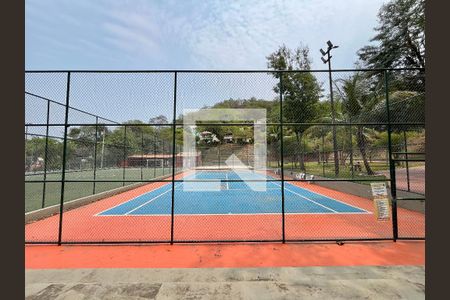 Casa de condomínio à venda com 250m², 3 quartos e 1 vaga Casa de condomínio à venda com 250m², 3 quartos e 1 vagaÁrea comum - Quadra de tênis