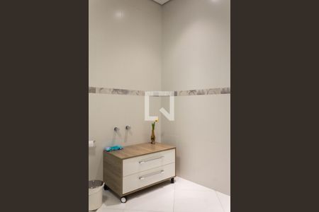 Casa à venda com 207m², 3 quartos e 4 vagasBanheiro da Suíte 1