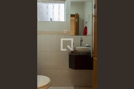 Casa à venda com 207m², 3 quartos e 4 vagasLavabo