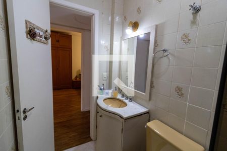 Casa de condomínio à venda com 161m², 3 quartos e 2 vagas Casa de condomínio à venda com 161m², 3 quartos e 2 vagasBanheiro 2