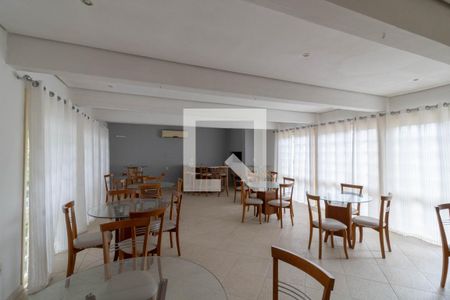 Casa de condomínio à venda com 161m², 3 quartos e 2 vagas Casa de condomínio à venda com 161m², 3 quartos e 2 vagasÁrea comum - Salão de festas