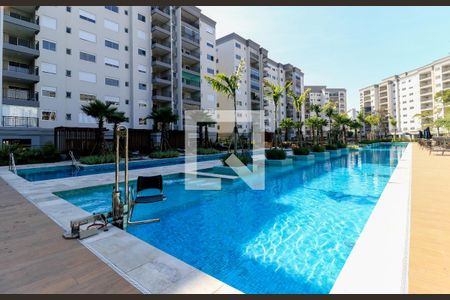 Apartamento à venda com 83m², 3 quartos e 2 vagas Apartamento à venda com 83m², 3 quartos e 2 vagasÁrea comum - Piscina