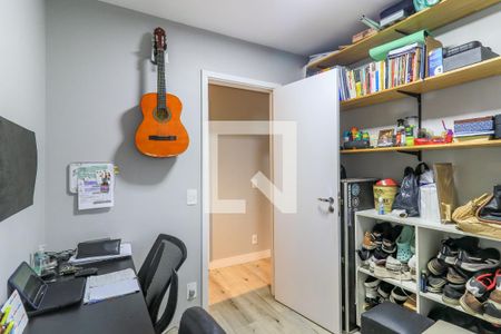 Apartamento à venda com 83m², 3 quartos e 2 vagas Apartamento à venda com 83m², 3 quartos e 2 vagasQuarto 2