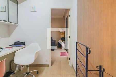 Apartamento à venda com 149m², 3 quartos e 3 vagas Apartamento à venda com 149m², 3 quartos e 3 vagasEscritório