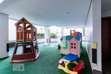 Apartamento à venda com 134m², 3 quartos e 2 vagasÁrea comum - Playground