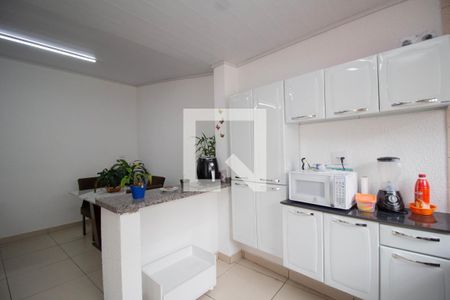 Casa à venda com 385m², 3 quartos e 8 vagas Casa à venda com 385m², 3 quartos e 8 vagasEdícula - Cozinha