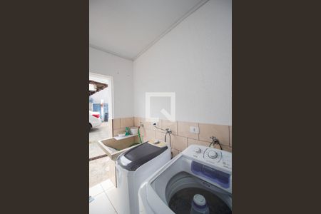 Casa à venda com 385m², 3 quartos e 8 vagas Casa à venda com 385m², 3 quartos e 8 vagasEdícula - Área de Serviço