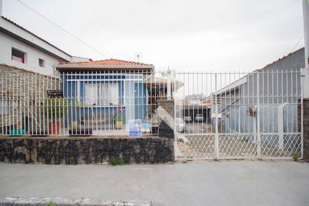 Casa à venda com 385m², 3 quartos e 8 vagas Casa à venda com 385m², 3 quartos e 8 vagasFachada - placa instalada