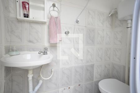 Casa à venda com 120m², 2 quartos e sem vagaBanheiro de Serviço