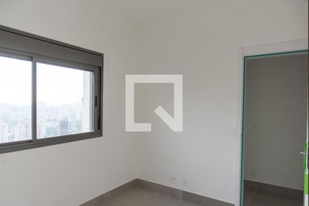 Apartamento à venda com 128m², 3 quartos e 2 vagasSuíte 2