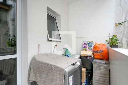 Casa à venda com 136m², 3 quartos e 2 vagas Casa à venda com 136m², 3 quartos e 2 vagasÁrea de Serviço