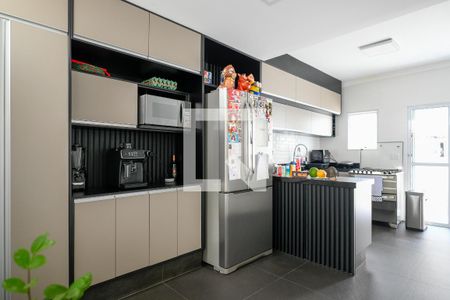 Casa à venda com 136m², 3 quartos e 2 vagas Casa à venda com 136m², 3 quartos e 2 vagasCozinha
