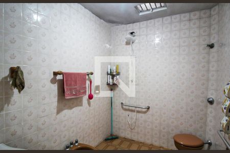 Casa à venda com 165m², 3 quartos e 2 vagas Casa à venda com 165m², 3 quartos e 2 vagasBanheiro 1