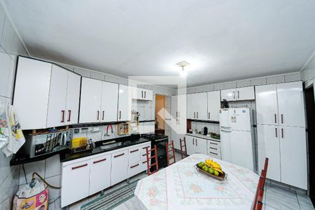 Casa à venda com 148m², 4 quartos e 3 vagas Casa à venda com 148m², 4 quartos e 3 vagasCozinha