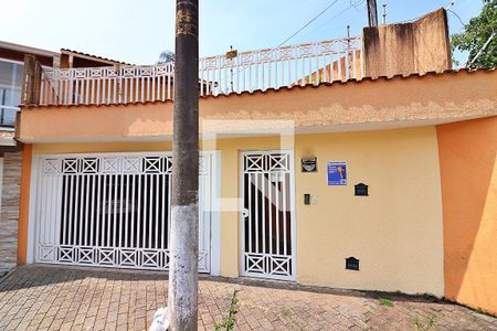 Casa à venda com 246m², 3 quartos e 3 vagasFachada