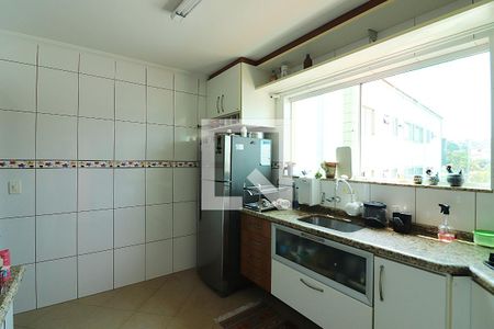 Casa à venda com 246m², 3 quartos e 3 vagasCozinha