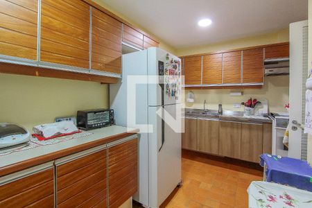 Apartamento à venda com 80m², 2 quartos e 1 vaga Apartamento à venda com 80m², 2 quartos e 1 vagaCozinha