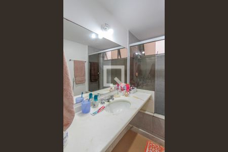 Apartamento à venda com 80m², 2 quartos e 1 vaga Apartamento à venda com 80m², 2 quartos e 1 vagaBanheiro Quarto 2 suíte