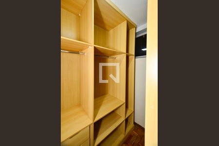 Apartamento para alugar com 89m², 2 quartos e 1 vaga Apartamento para alugar com 89m², 2 quartos e 1 vagaQuarto2/ closet