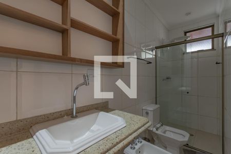 Apartamento à venda com 215m², 3 quartos e 2 vagasBanheiro Suíte 2