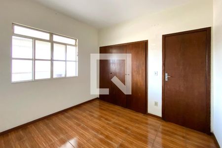 Quarto  de casa à venda com 3 quartos, 344m² em Nova Vista, Belo Horizonte
