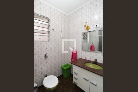 Casa à venda com 115m², 2 quartos e 1 vagaBanheiro