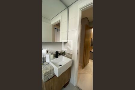 Apartamento à venda com 93m², 3 quartos e 2 vagas Apartamento à venda com 93m², 3 quartos e 2 vagasBanheiro Social