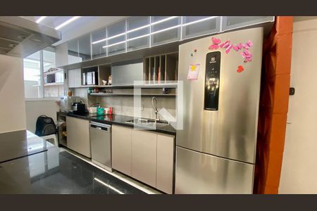 Apartamento à venda com 93m², 3 quartos e 2 vagas Apartamento à venda com 93m², 3 quartos e 2 vagasCozinha