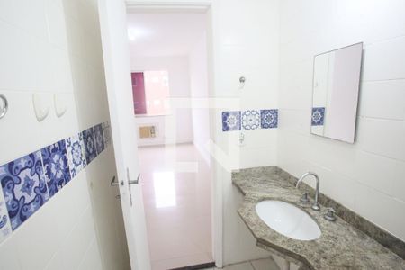 Apartamento à venda com 90m², 3 quartos e 1 vaga Apartamento à venda com 90m², 3 quartos e 1 vagaBanheiro da Suíte