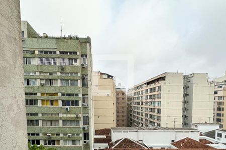 Apartamento à venda com 75m², 2 quartos e sem vaga Apartamento à venda com 75m², 2 quartos e sem vagaSala