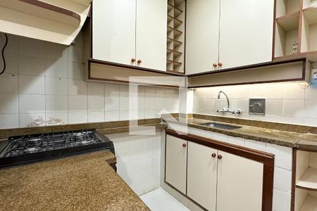Apartamento à venda com 75m², 2 quartos e sem vaga Apartamento à venda com 75m², 2 quartos e sem vagaCozinha
