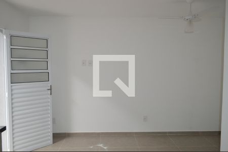 Quarto e cozinha de kitnet/studio para alugar com 1 quarto, 35m² em Vila São José (ipiranga), São Paulo