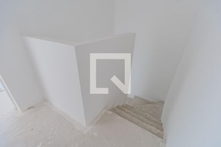 Apartamento à venda com 98m², 2 quartos e 2 vagas Apartamento à venda com 98m², 2 quartos e 2 vagasEscadas