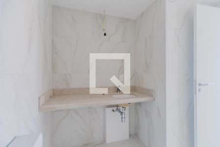 Apartamento à venda com 98m², 2 quartos e 2 vagas Apartamento à venda com 98m², 2 quartos e 2 vagasBanheiro do Quarto 2