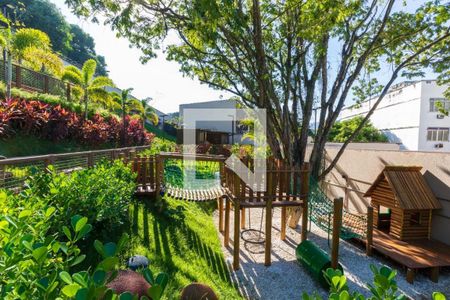 Apartamento à venda com 64m², 3 quartos e 1 vagaÁrea comum