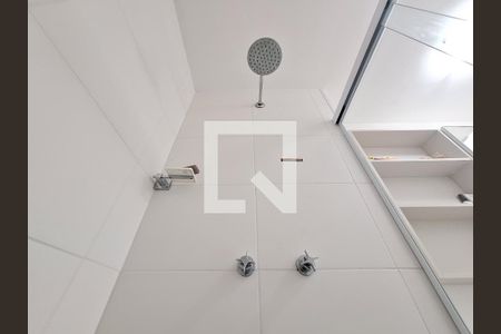 Apartamento à venda com 52m², 2 quartos e 1 vaga Apartamento à venda com 52m², 2 quartos e 1 vagaBanheiro da Suíte