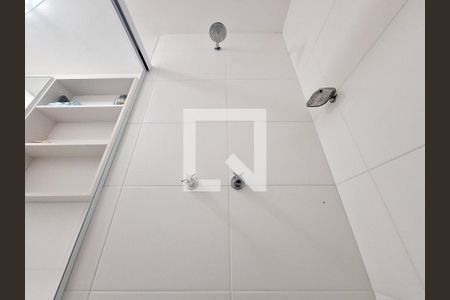 Apartamento à venda com 52m², 2 quartos e 1 vaga Apartamento à venda com 52m², 2 quartos e 1 vagaBanheiro Social