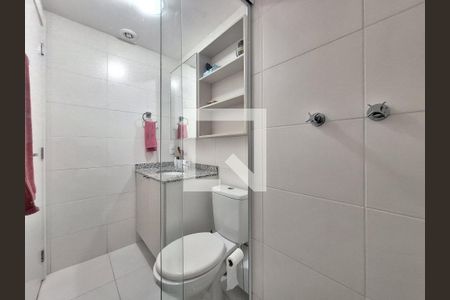Apartamento à venda com 52m², 2 quartos e 1 vaga Apartamento à venda com 52m², 2 quartos e 1 vagaBanheiro Social