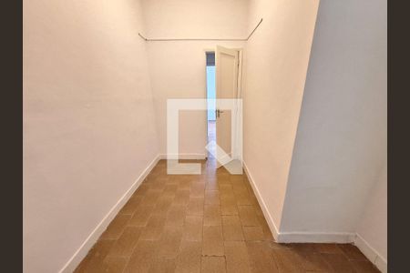 Apartamento à venda com 90m², 3 quartos e sem vaga Apartamento à venda com 90m², 3 quartos e sem vagaQuarto de serviço