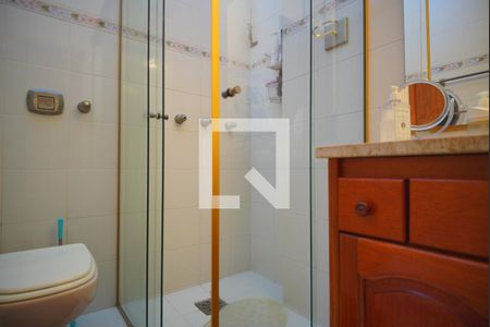 Casa à venda com 270m², 4 quartos e 4 vagasBanheiro Corredor