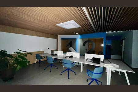 Apartamento à venda com 186m², 4 quartos e 3 vagas Apartamento à venda com 186m², 4 quartos e 3 vagasÁrea Comum - Coworking
